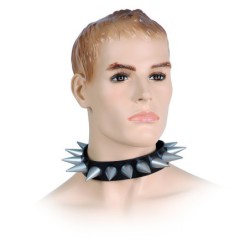 Collar de pinchos plástico
