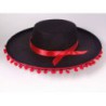 Sombrero cordobes con borlas rojas