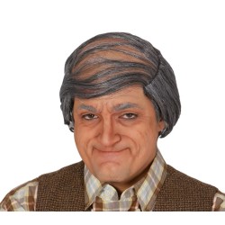 Calva con pelo gris